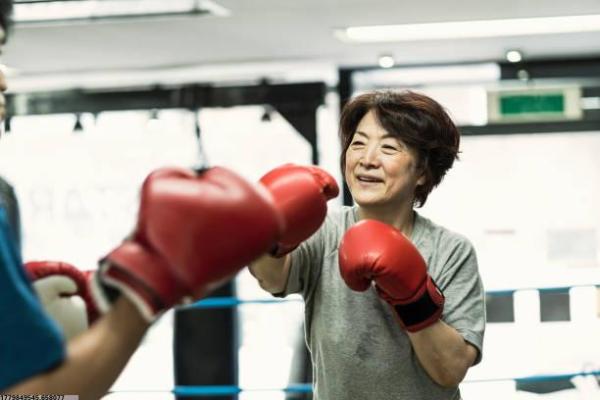 如何招募体育培训学校的新学员？(图1)